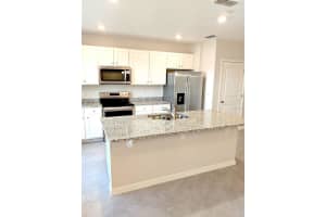 16923 TESLA ALLEY, WINTER GARDEN, FL 34787 Sold 09/17/24