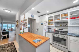3114 59TH STREET, GULFPORT, FL 33707 Sold 09/17/24