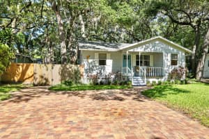 1308 NEW YORK AVENUE, DUNEDIN, FL 34698 Sold 09/27/24