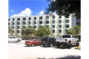 701 S Madison Ave #106, CLEARWATER