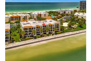 7467 BAYSHORE DRIVE, TREASURE ISLAND, FL 33706 Sold 07/22/24