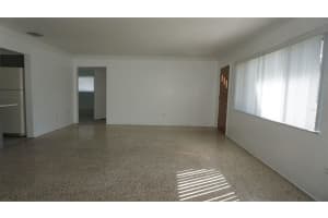 932 FOUNTAINHEAD DRIVE, LARGO, FL 33770 Sold 11/05/24