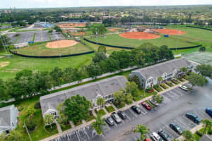 325 COUNTRYSIDE KEY BOULEVARD, OLDSMAR, FL 34677 Sold 01/06/25