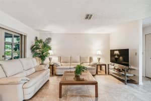 5 FERNERY LANE, SAFETY HARBOR, FL 34695 Sold 12/30/24