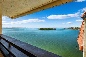 138 1ST STREET, ST PETERSBURG, FL 33715 - MLS#MFRU8249724