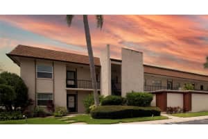 2750 BAY DRIVE, LARGO, FL 33771 Sold 03/04/25