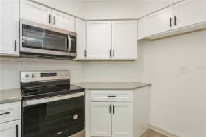 6931 STONES THROW CIRCLE, SAINT PETERSBURG, FL 33710 Sold 05/27/25