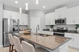 1900 23RD AVENUE, SAINT PETERSBURG, FL 33713 Sold 09/20/24