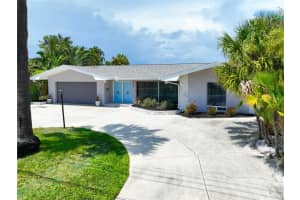 6460 FAIRWAY VIEW BOULEVARD, SAINT PETERSBURG, FL 33707 Sold 03/14/25
