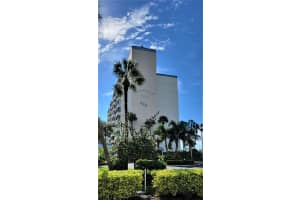 660 ISLAND WAY, CLEARWATER BEACH, FL 33767 Sold 09/20/24