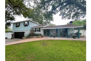 246 PARK CIRCLE, SAINT PETERSBURG, FL 33707 Sold 02/06/25