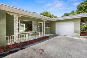 2310 CAESAR WAY, SAINT PETERSBURG, FL 33712 Sold 08/20/24