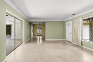 2310 CAESAR WAY, SAINT PETERSBURG, FL 33712 Sold 08/20/24