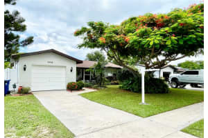 3248 35TH STREET, SAINT PETERSBURG, FL 33713 Sold 10/09/24