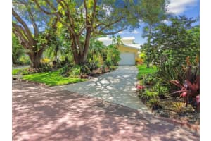 1153 WILLIAMS DRIVE, ST PETERSBURG, FL 33705 Sold 11/20/24