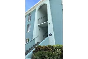 275 114TH AVENUE, SAINT PETERSBURG, FL 33716 Sold 01/21/25