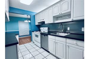 275 114TH AVENUE, SAINT PETERSBURG, FL 33716 Sold 01/21/25