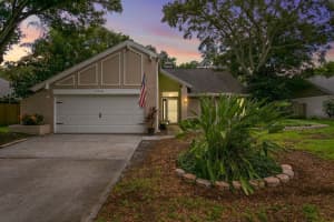 2916 LONGBROOKE WAY, CLEARWATER, FL 33760 Sold 09/16/24