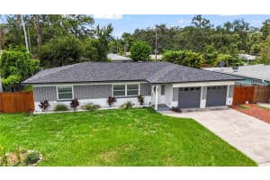 949 LAKE DRIVE, DUNEDIN, FL 34698 Sold 02/14/25