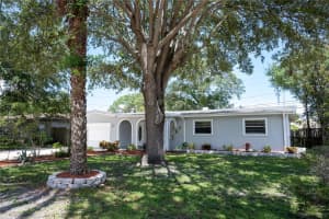 201 36TH STREET, LARGO, FL 33771 Sold 12/06/24