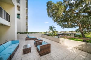 4 BELLEVIEW BOULEVARD, BELLEAIR, FL 33756 Sold 10/11/24