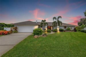 1951 72ND AVENUE, SAINT PETERSBURG, FL 33702 Sold 01/10/25