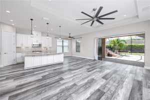 9725 HIGHLAND PARK PLACE, PALMETTO, FL 34221 Sold 01/31/25