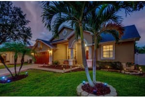 957 WESTWINDS BOULEVARD, TARPON SPRINGS, FL 34689 Sold 07/31/25