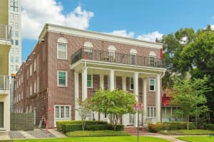 219 4TH AVENUE, SAINT PETERSBURG, FL 33701 Sold 10/31/24