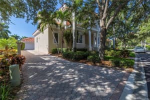 4710 DOLPHIN CAY LANE, SAINT PETERSBURG, FL 33711 Sold 12/17/24