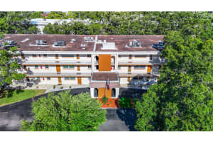 5880 38TH AVENUE, SAINT PETERSBURG, FL 33710 Sold 10/03/24