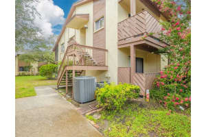 2364 FLANDERS WAY, SAFETY HARBOR, FL 34695 Sold 12/09/24