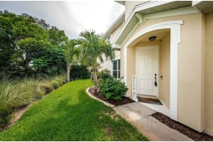 462 HARBOR RIDGE DRIVE, PALM HARBOR, FL 34683 Sold 04/17/25