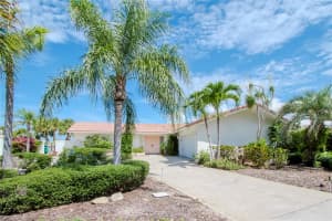 1884 DOLPHIN BOULEVARD, ST PETERSBURG, FL 33707 - MLS#MFRU8250458