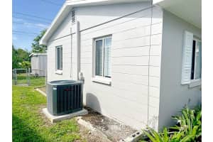1735 LAKEWOOD DRIVE, SAINT PETERSBURG, FL 33712 Sold 11/12/24