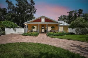 2000 CAESAR WAY, SAINT PETERSBURG, FL 33712 Sold 08/30/24