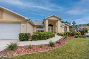 923 BRITTANY PARK BOULEVARD, TARPON SPRINGS, FL 34689 Sold 11/06/24