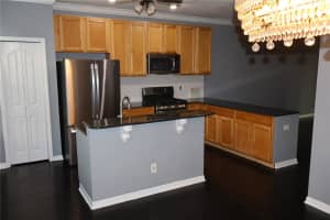 2956 BAYSHORE POINTE DRIVE, TAMPA, FL 33611 Sold 11/05/24