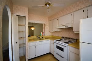9032 MISSION OAKS BOULEVARD, SEMINOLE, FL 33776 Sold 01/13/25