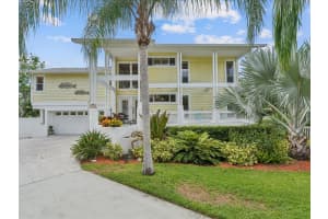 3700 CENTER CIRCLE, LARGO, FL 33774 Sold 12/24/24
