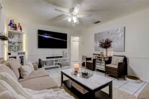 915 SANDPIPER WAY, ST PETERSBURG, FL 33707 Sold 12/31/24
