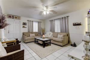 915 SANDPIPER WAY, ST PETERSBURG, FL 33707 Sold 12/31/24