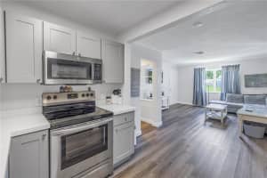 832 61ST AVENUE, SAINT PETERSBURG, FL 33703 Sold 01/13/25