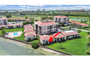 6177 Sun Blvd #108, ST PETERSBURG