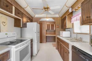 8091 COUNTRY CLUB DRIVE, BROOKSVILLE, FL 34613 Sold 11/22/24