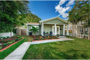 2536 DARTMOUTH AVENUE, SAINT PETERSBURG, FL 33713 Sold 09/27/24
