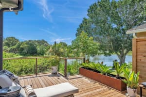 1467 CHESTERFIELD DR, DUNEDIN, FL 34698 Sold 10/21/24