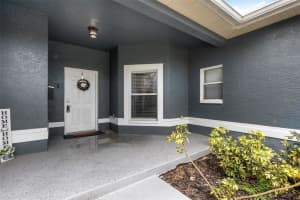 671 MYRTLE WAY, SAINT PETERSBURG, FL 33705 Sold 10/02/24