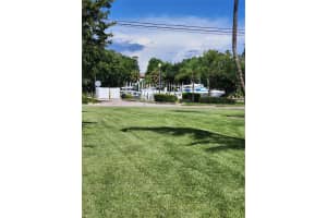 1050 RAFAEL BOULEVARD, SAINT PETERSBURG, FL 33704 Sold 11/22/24