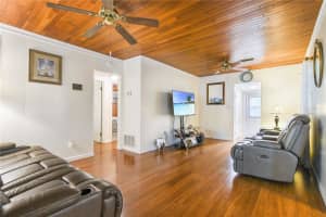 1629 CANTERBURY ROAD, SAINT PETERSBURG, FL 33710 Sold 12/06/24